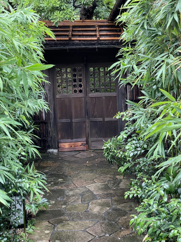 臨時休館