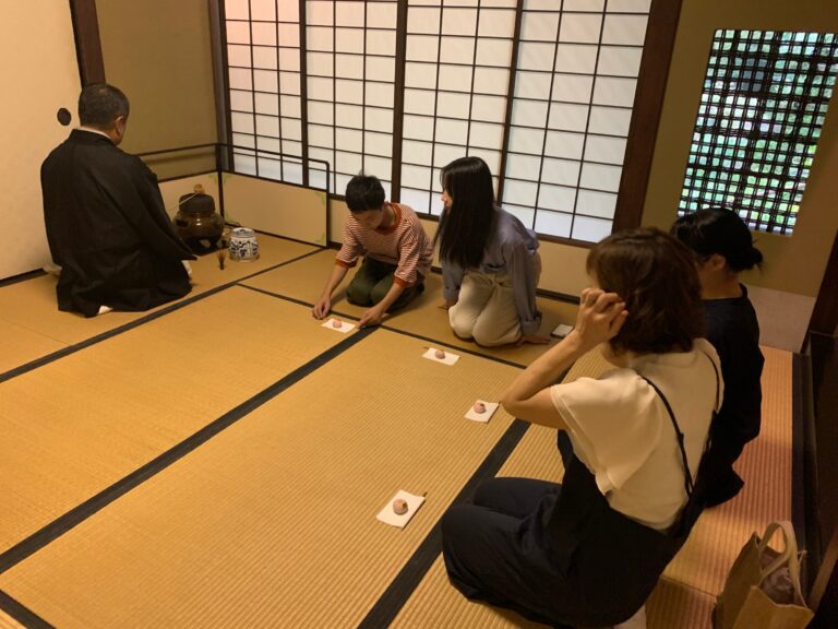 秋の体験茶会　第三期始まります