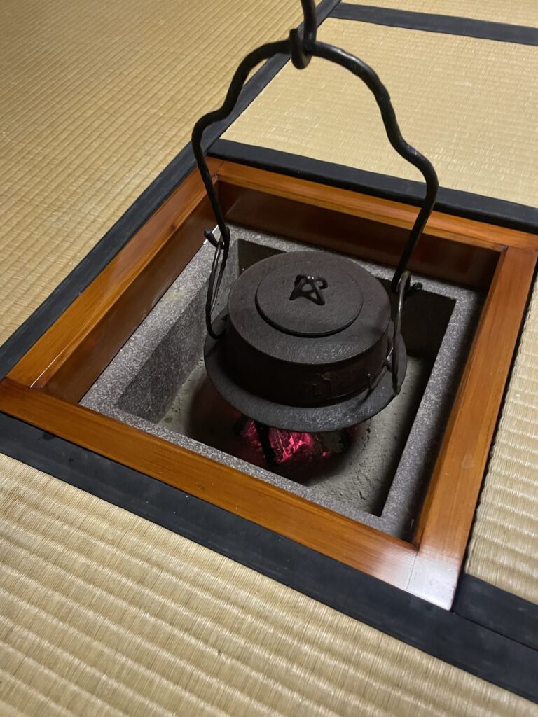 第二回倶楽茶会〜炉の名残の茶飯釜　受付状況