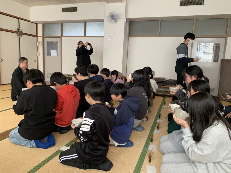 出張茶道体験授業